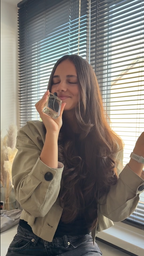 216 - Inspired by Hibiscus Mahajad